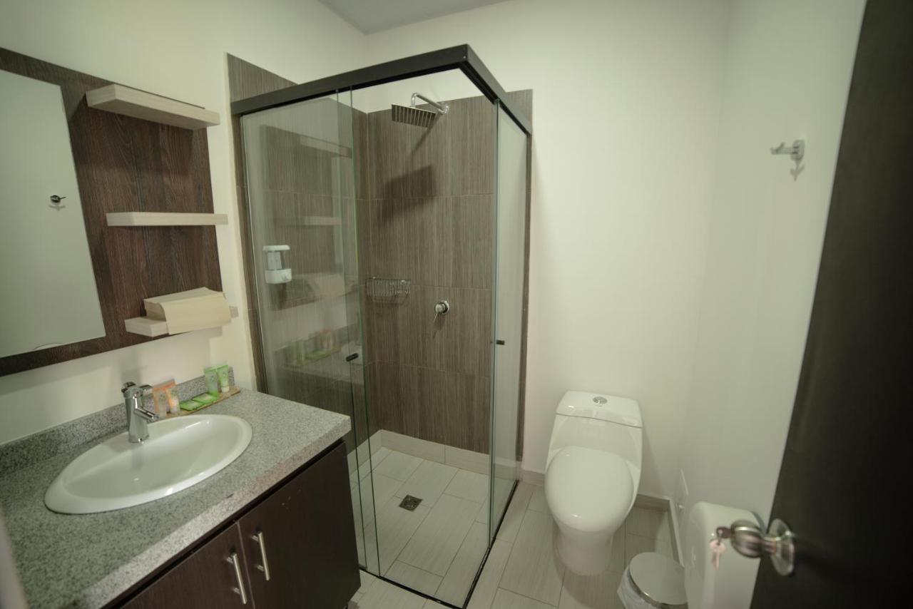 Hotel Aguas Abiertas Guatapé Kültér fotó