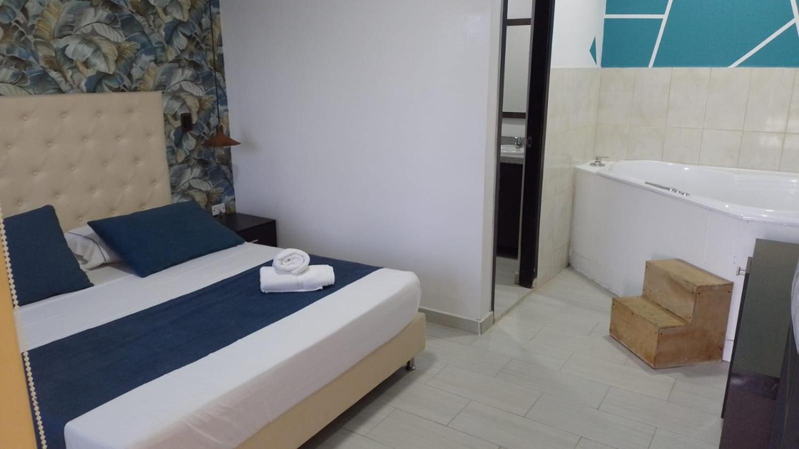 Hotel Aguas Abiertas Guatapé Kültér fotó